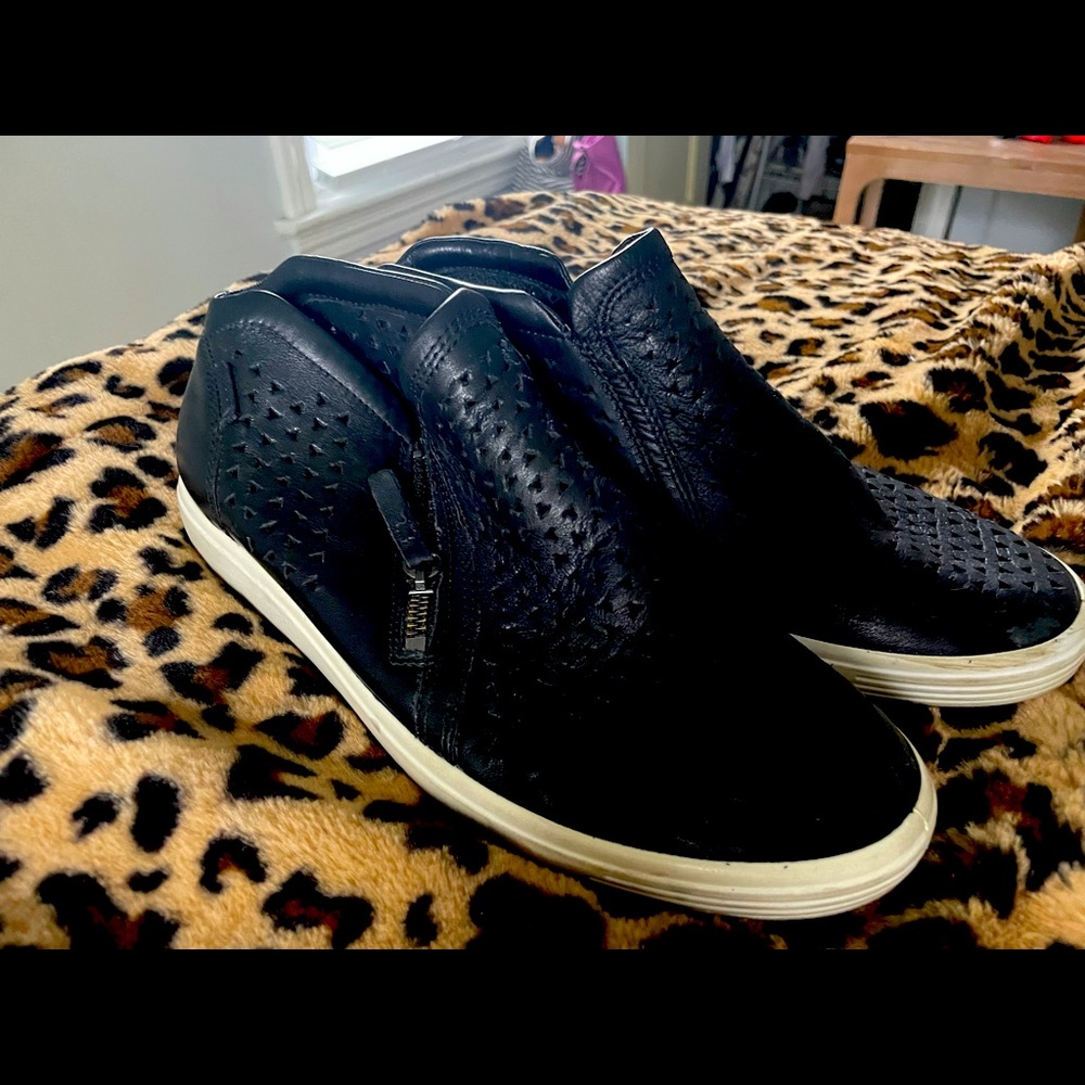 Ecco stylish shoes